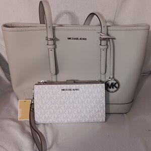 Michael Kors Gray Tote and Wristlet Set